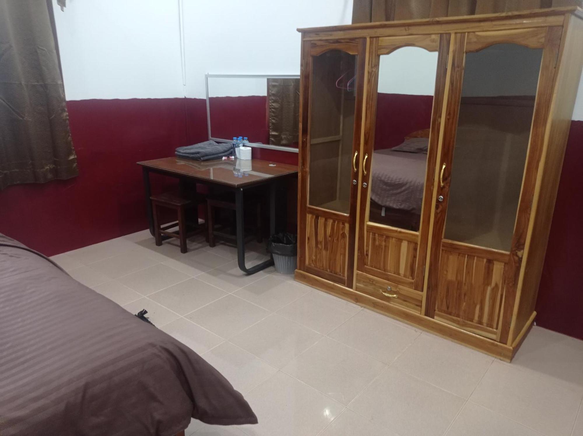Jasmine Hostel & Guesthouse Pakse Bagian luar foto