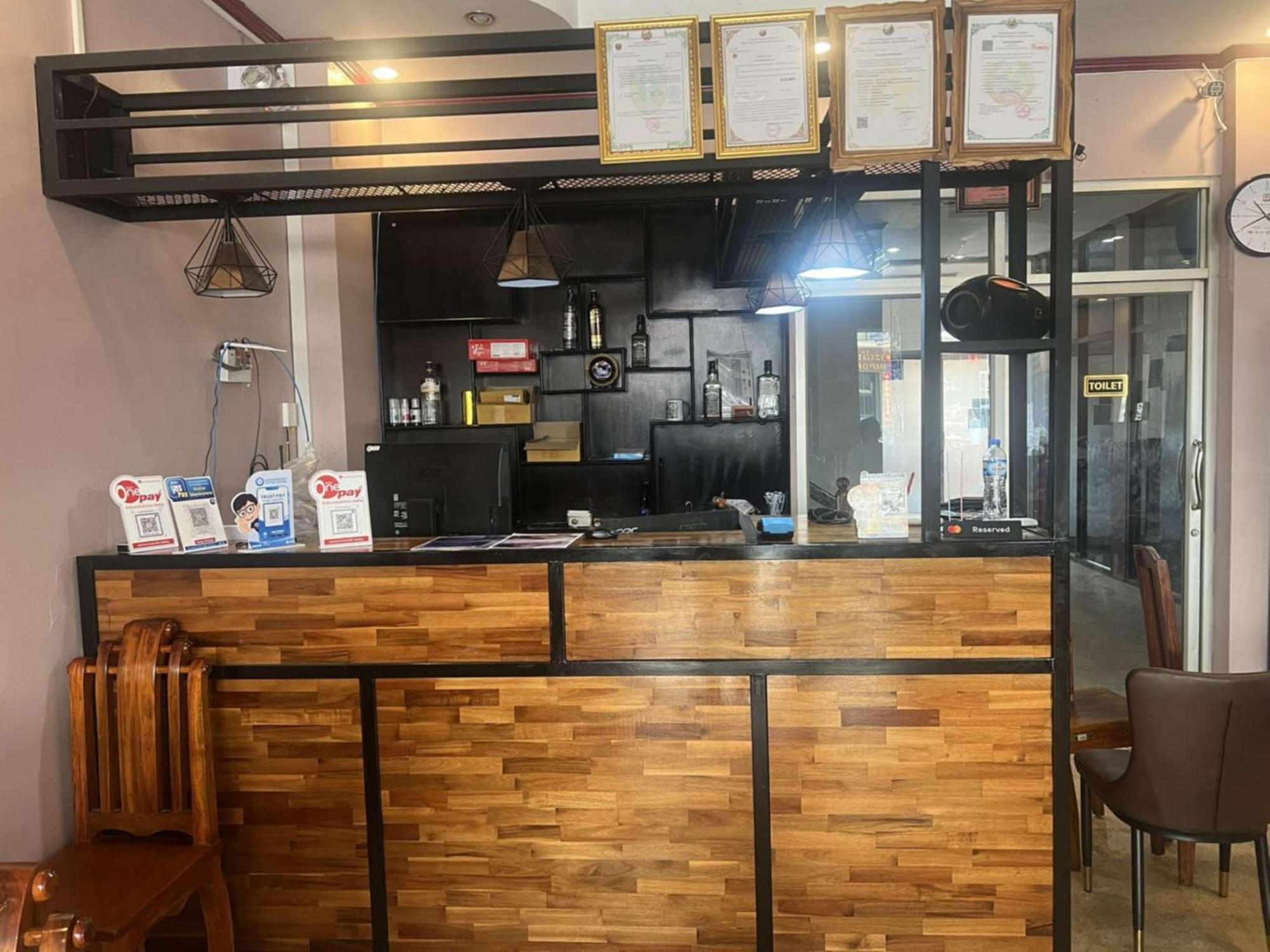 Jasmine Hostel & Guesthouse Pakse Bagian luar foto